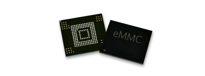 Front and back of eMMC compontent